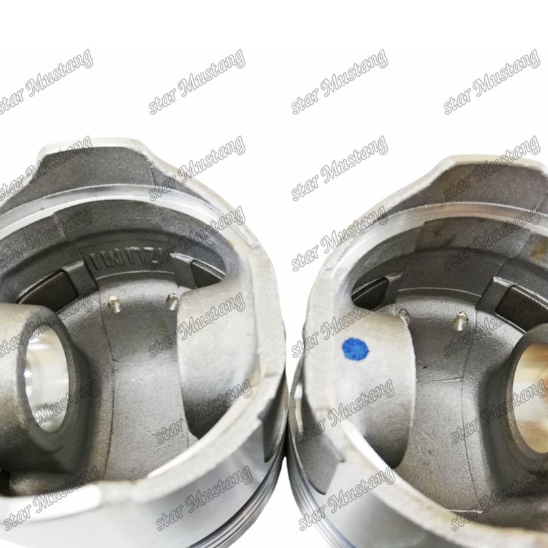 المكبس D905 ارتفاع الجزء السفلي المثلث 68.5mm 16304-21110 لقطع الغيار لمحرك Kubota